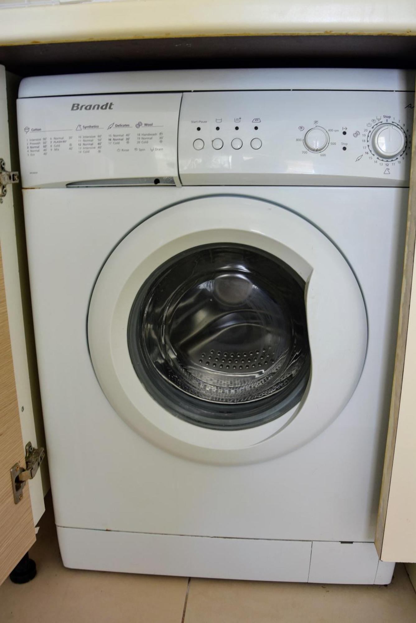 B3 Irene Apartment Heraklion  Bagian luar foto