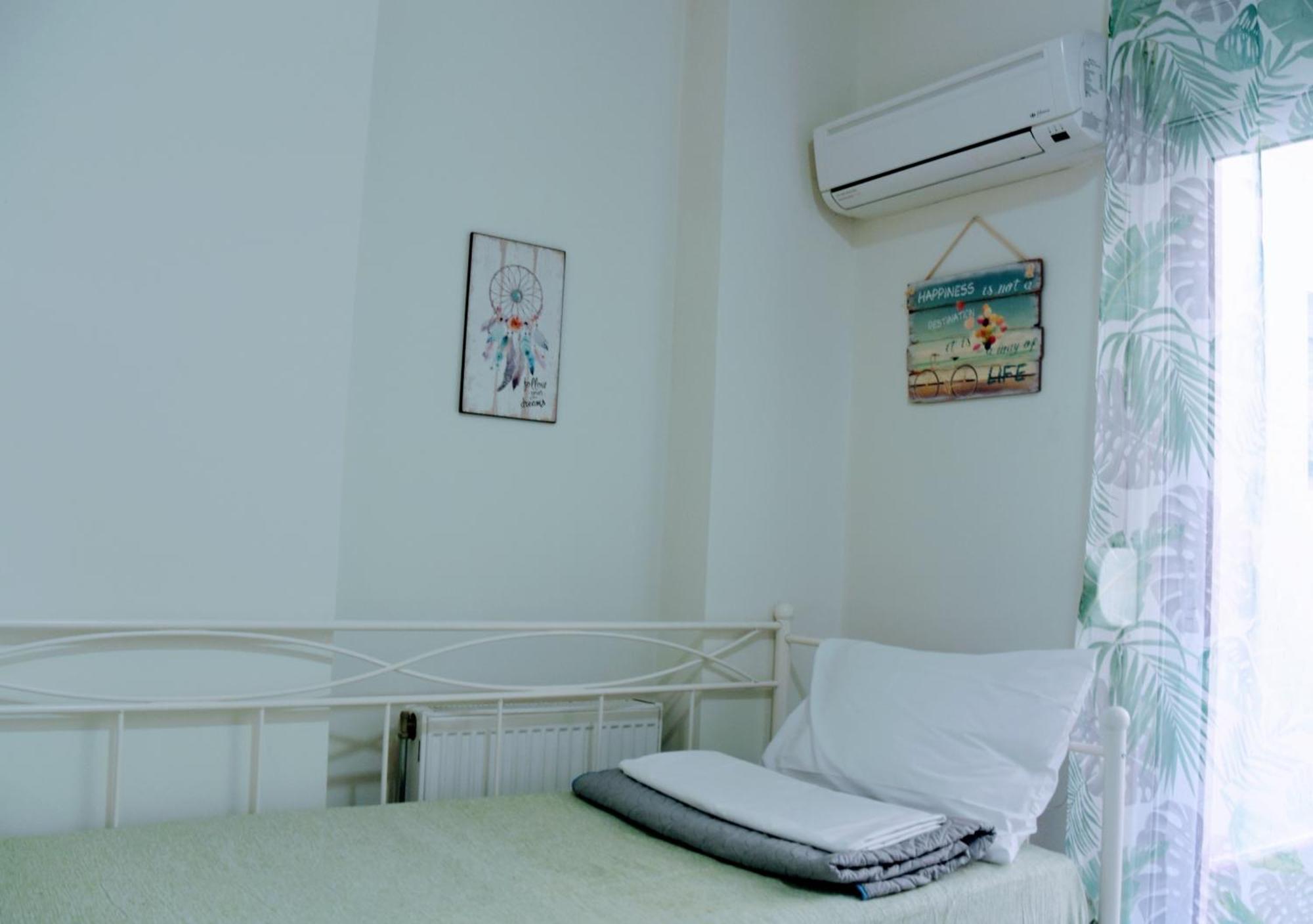 B3 Irene Apartment Heraklion  Bagian luar foto